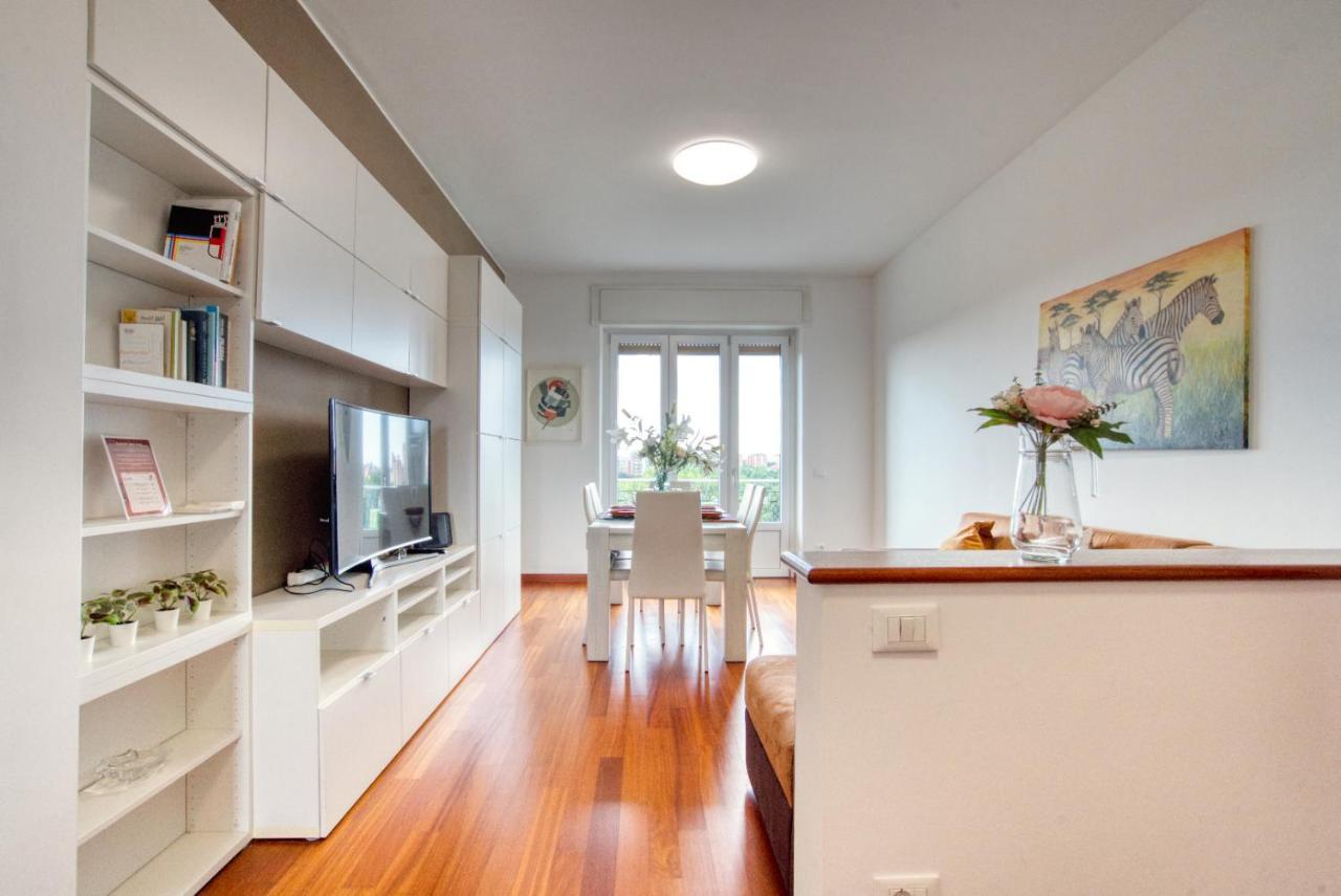 Caseospitali - Casa Park View, Ampio Trilocale Per Famiglie Sul Parco Milan Luaran gambar
