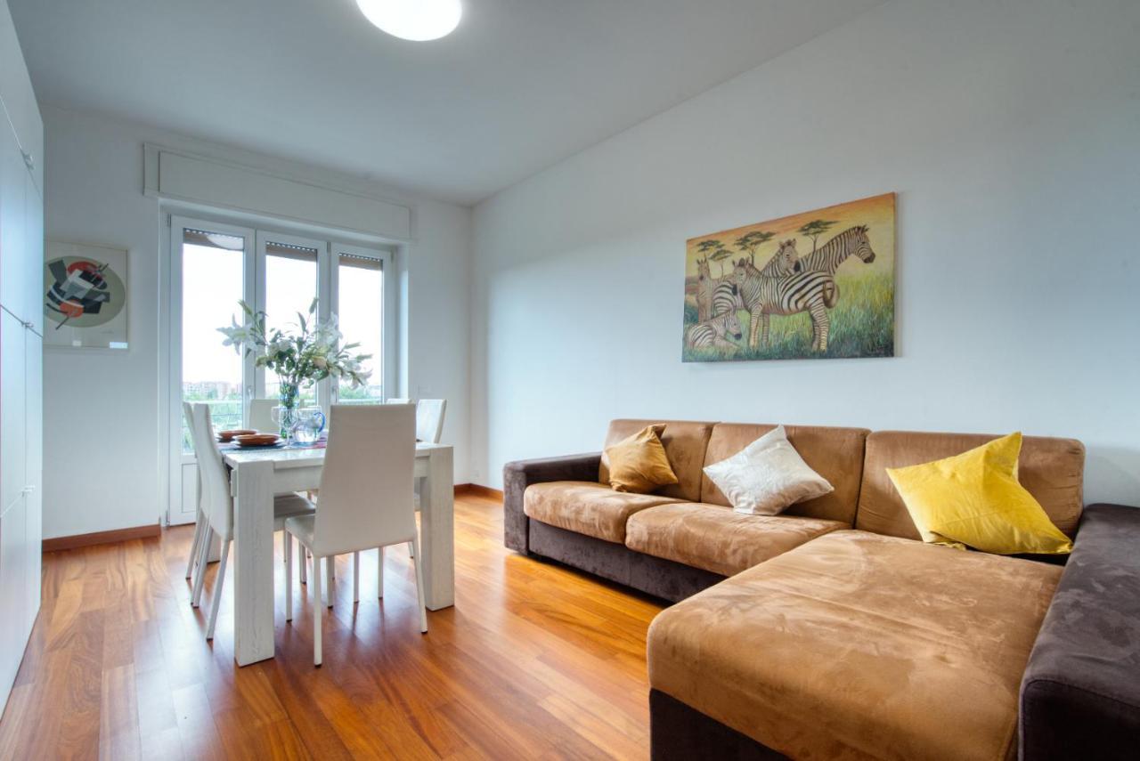 Caseospitali - Casa Park View, Ampio Trilocale Per Famiglie Sul Parco Milan Luaran gambar